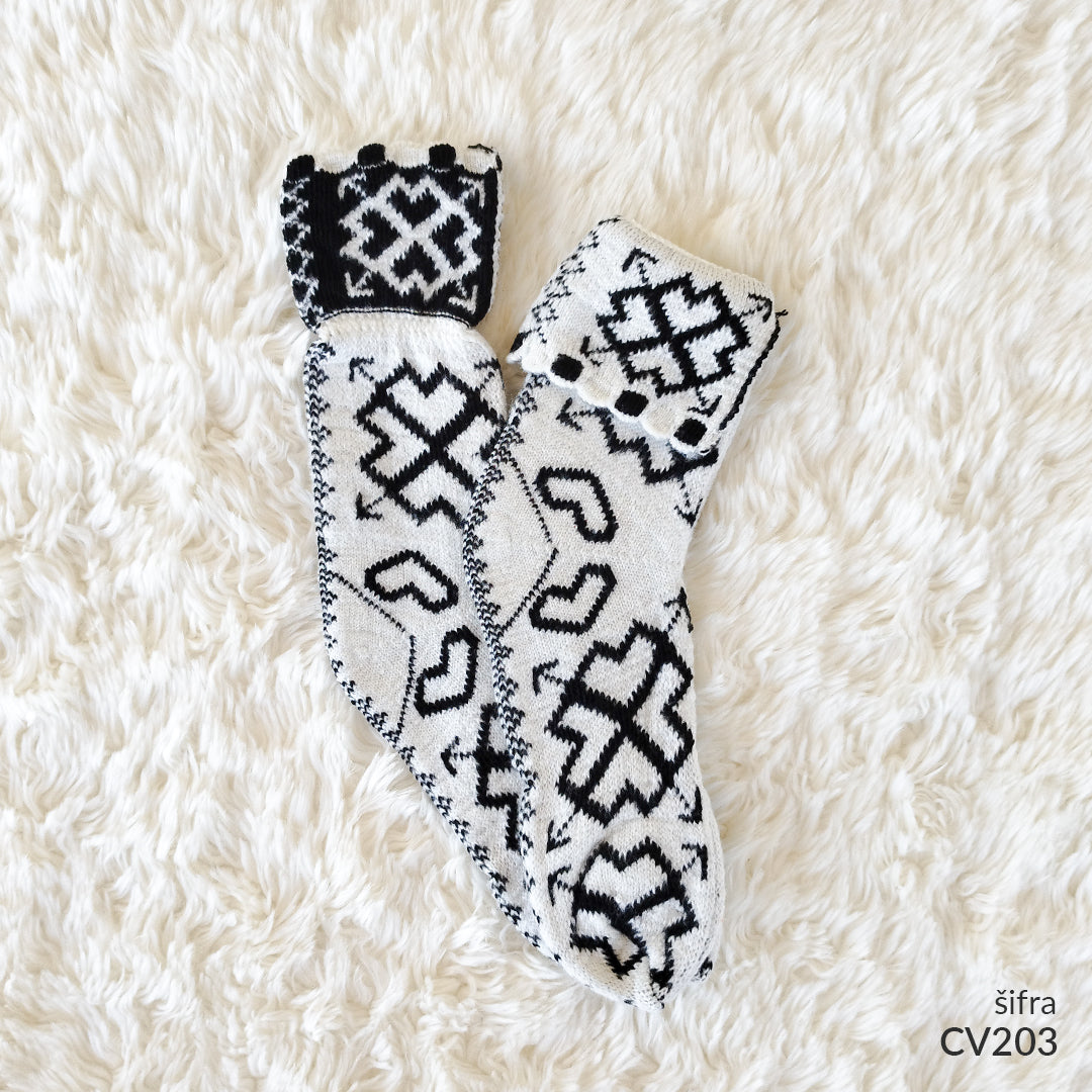 Ženske vunene pape 36-41 CV 203