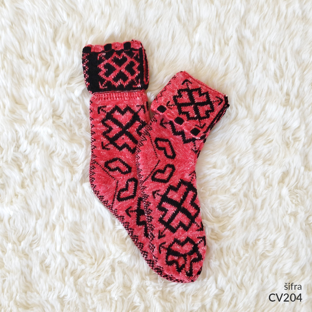 Ženske vunene pape 36-41 CV 204