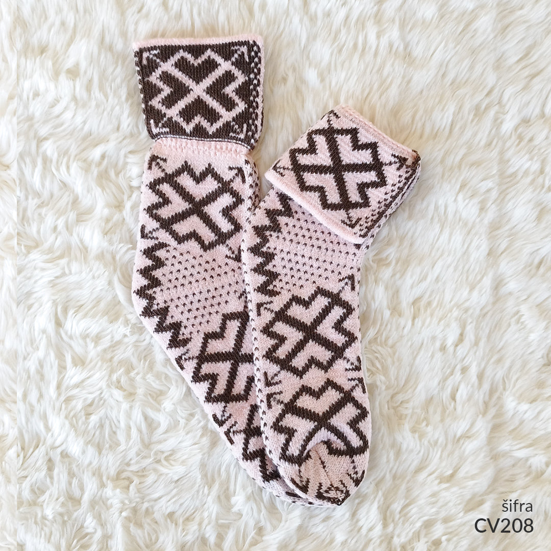 Ženske vunene pape 36-41 CV 208