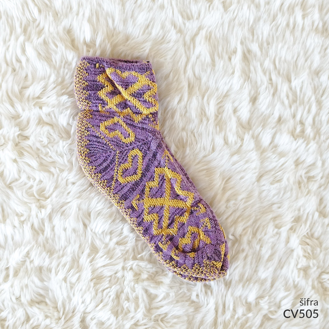 Ženske polukratke vunene pape 36-41 CV 505