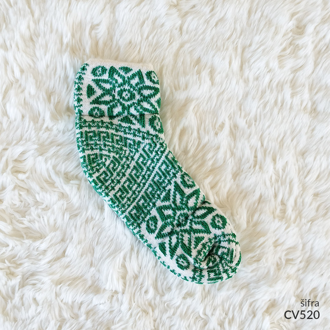 Ženske polukratke vunene pape 36-41 CV 520