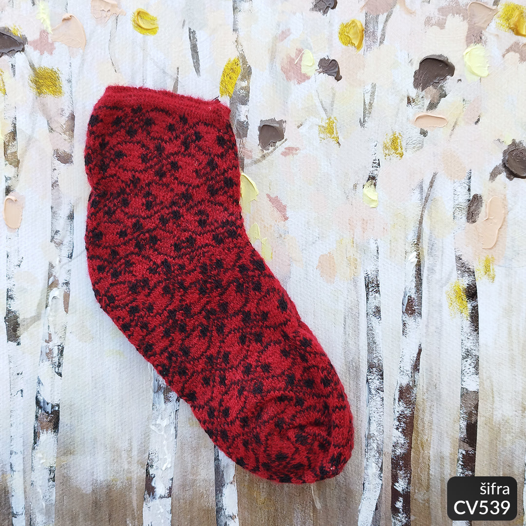 Ženske polukratke vunene pape 36-41 CV 539