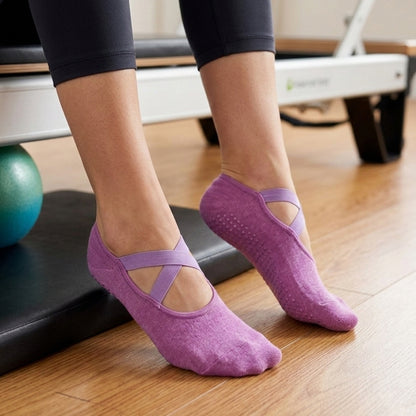 Anti-Slip Čarape za Jogu i Pilates – Sigurnost i Stil u Svakom Pokretu