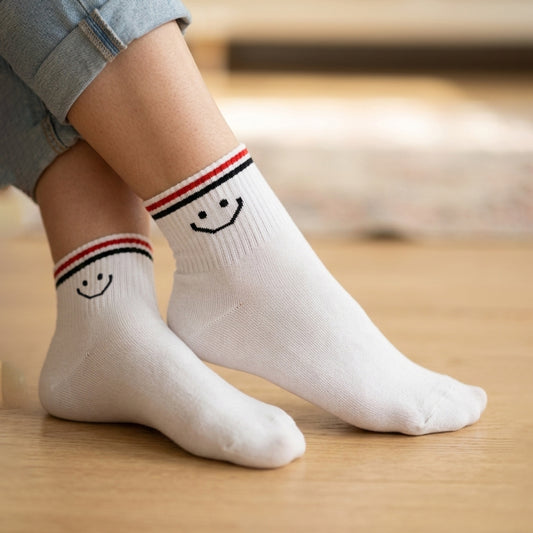Pamučne "Retro Smiley" Čarape – White Edition