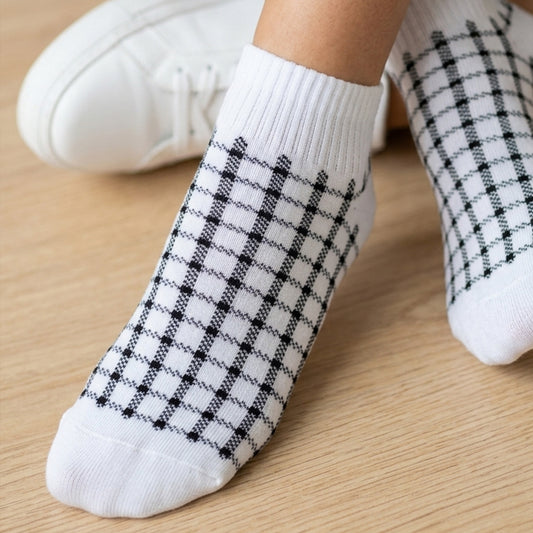 Bijele kratke čarape