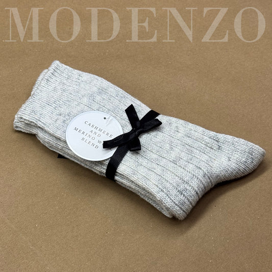 Ženske vunene čarape CO 3