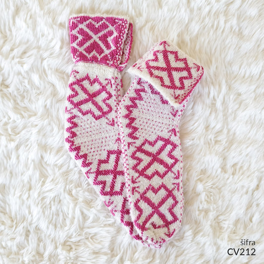 Ženske vunene pape 36-41 CV 212