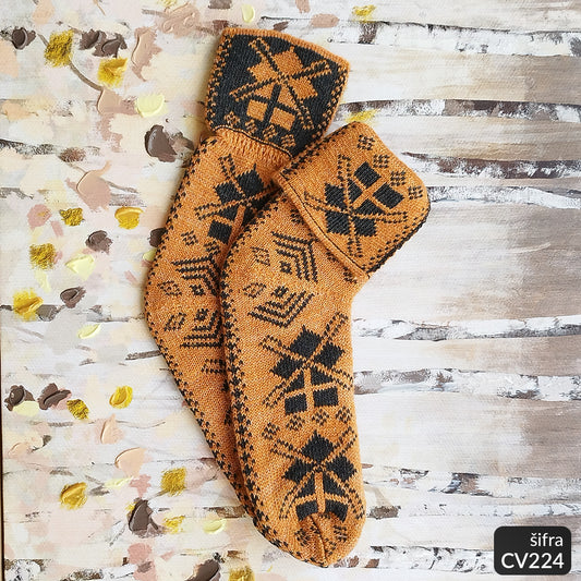 Ženske vunene pape 36-41 CV 224