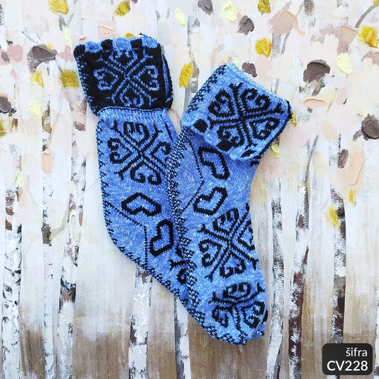 Ženske vunene pape 36-41 CV 228