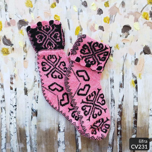 Ženske vunene pape 36-41 CV 231