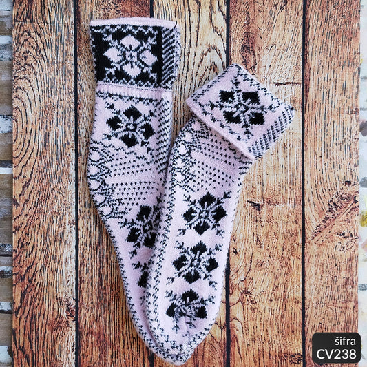 Ženske vunene pape 36-41 CV 238