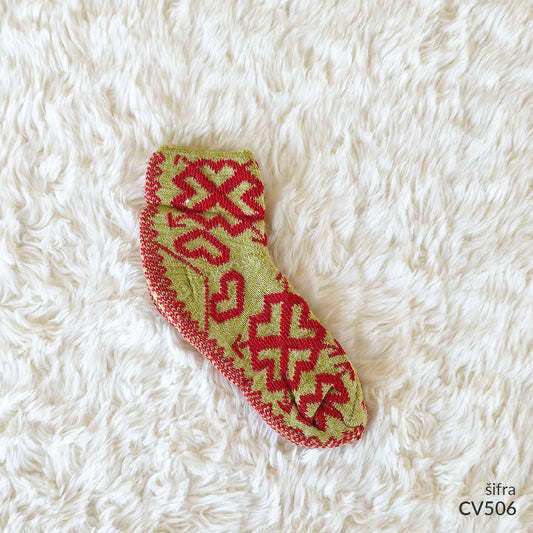 Ženske polukratke vunene pape 36-41 CV 506