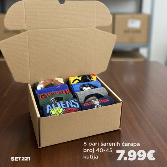 🎁Kutija iznenađenja - mix 8 pari broj 40-45