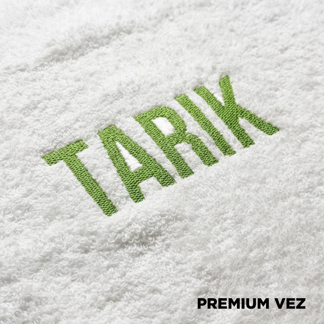 Bijeli peškir + vez po želji 💚