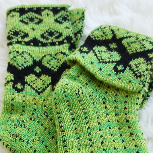 Ženske vunene pape 36-41 CV 21